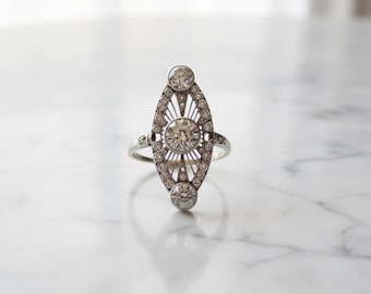 Pierścionek z diamentem moissanitem szlifu europejskiego z lat 30. XX wieku, antyczny pierścionek zaręczynowy inspirowany stylem art déco, obrączka ślubna, pierścionek na przyjęcie koktajlowe