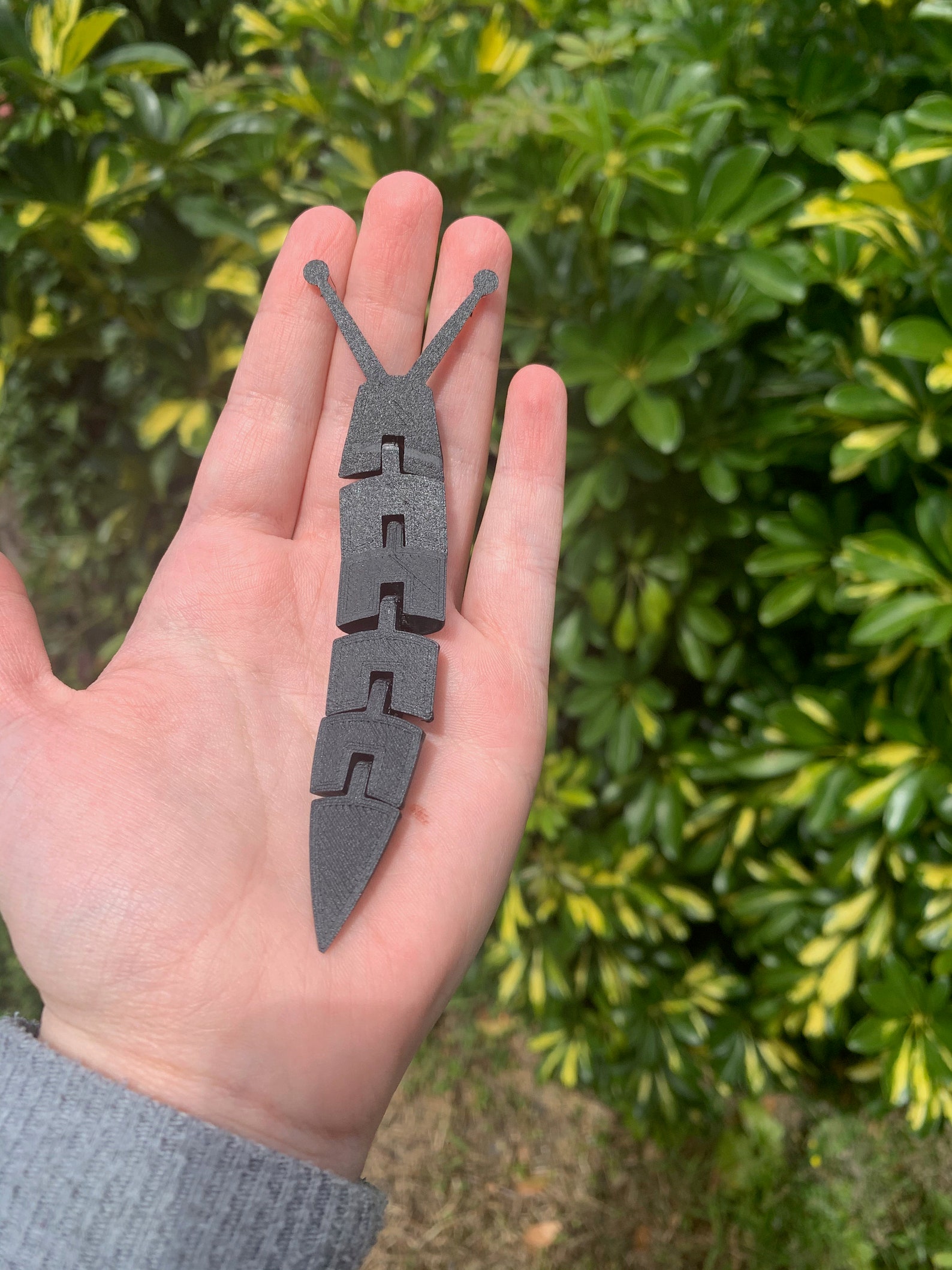 articulated slug fidget