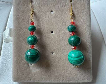 Green dangling earrings with malachite pearls
