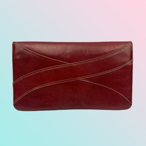 Faigen | 1970&#39;s | Genuine Leather | Red Deep Burgundy Clutch | Made in Sydney Australia | One interior zippered pocket | Rare to Find