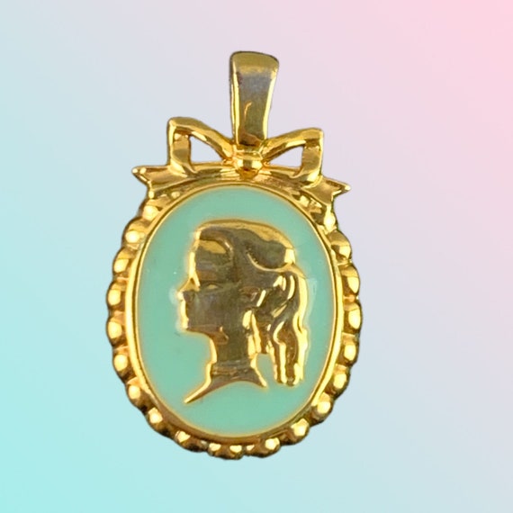 Vintage Gold Tone (Gold plated?)Enamel Silhouette… - image 1