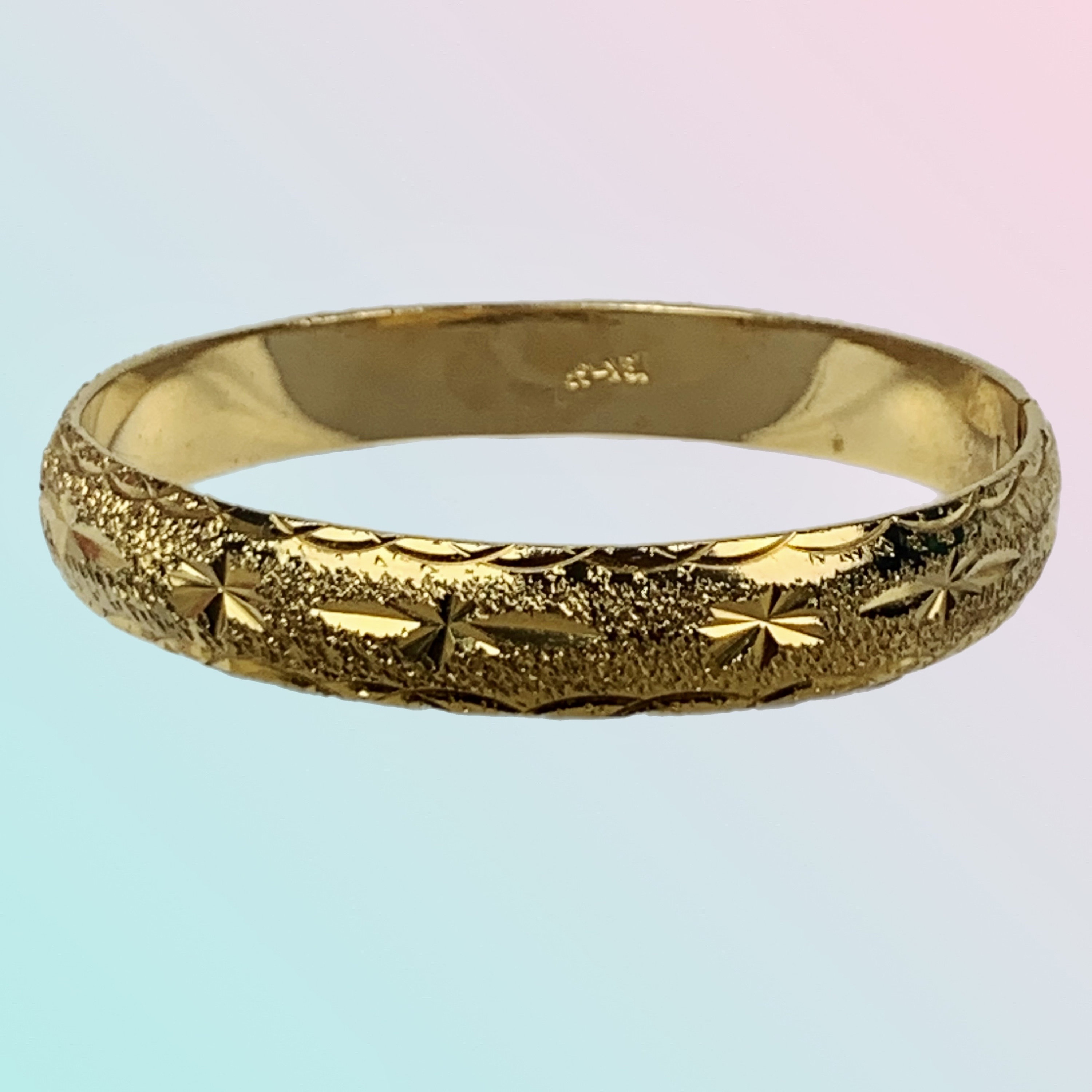 Vintage Hinged Bangle | 1950's | Stamped 18kgp | Mid-century