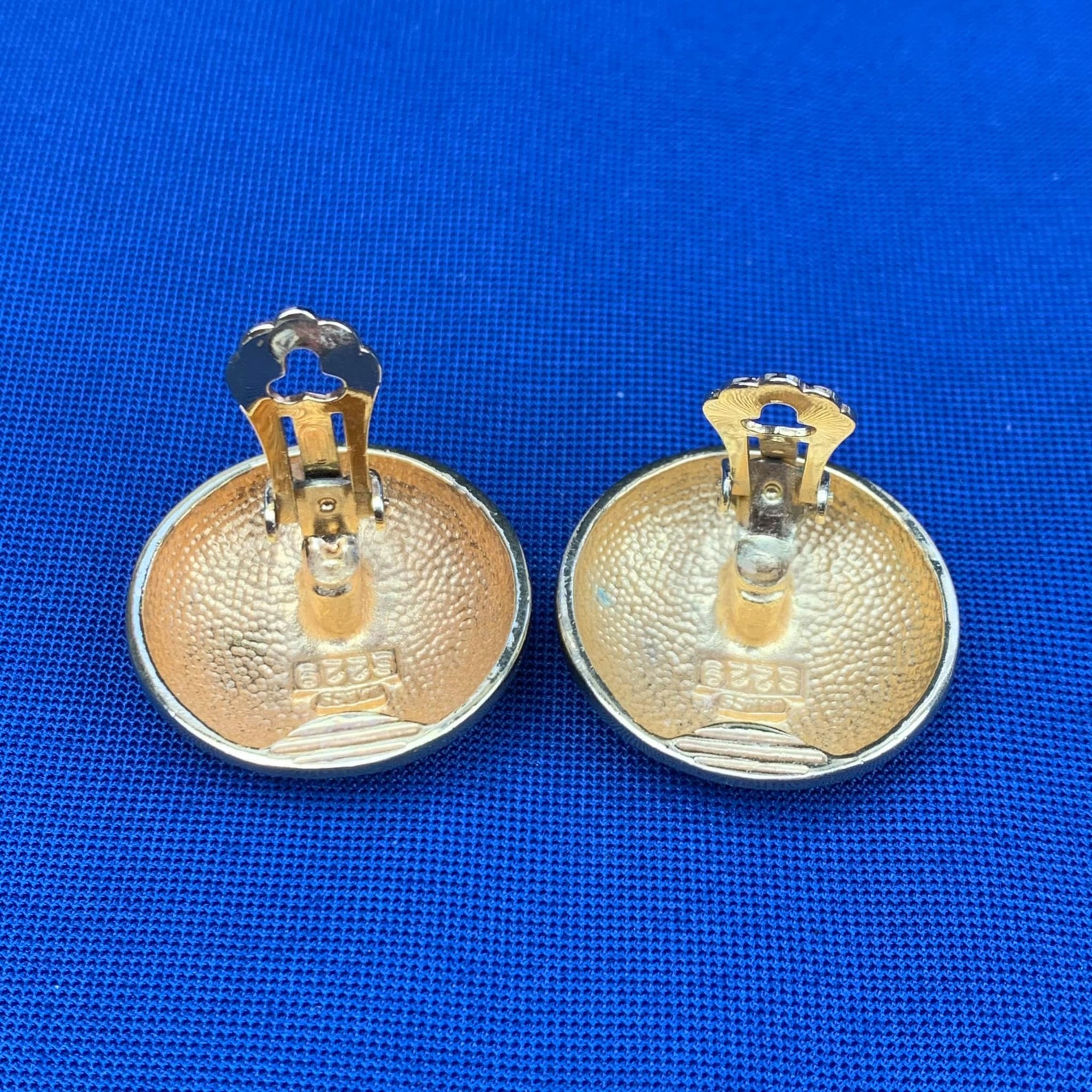 Barcs 1980's Clip on earrings Gold tone Australian Etsy