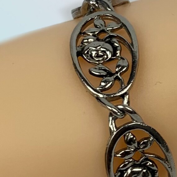 70'80's AVON フラワー ボタニカル ヴィンテージ ラップ リング 9 Avon | 1980's | Vintage Floral Link Bracelet | Silver-tone