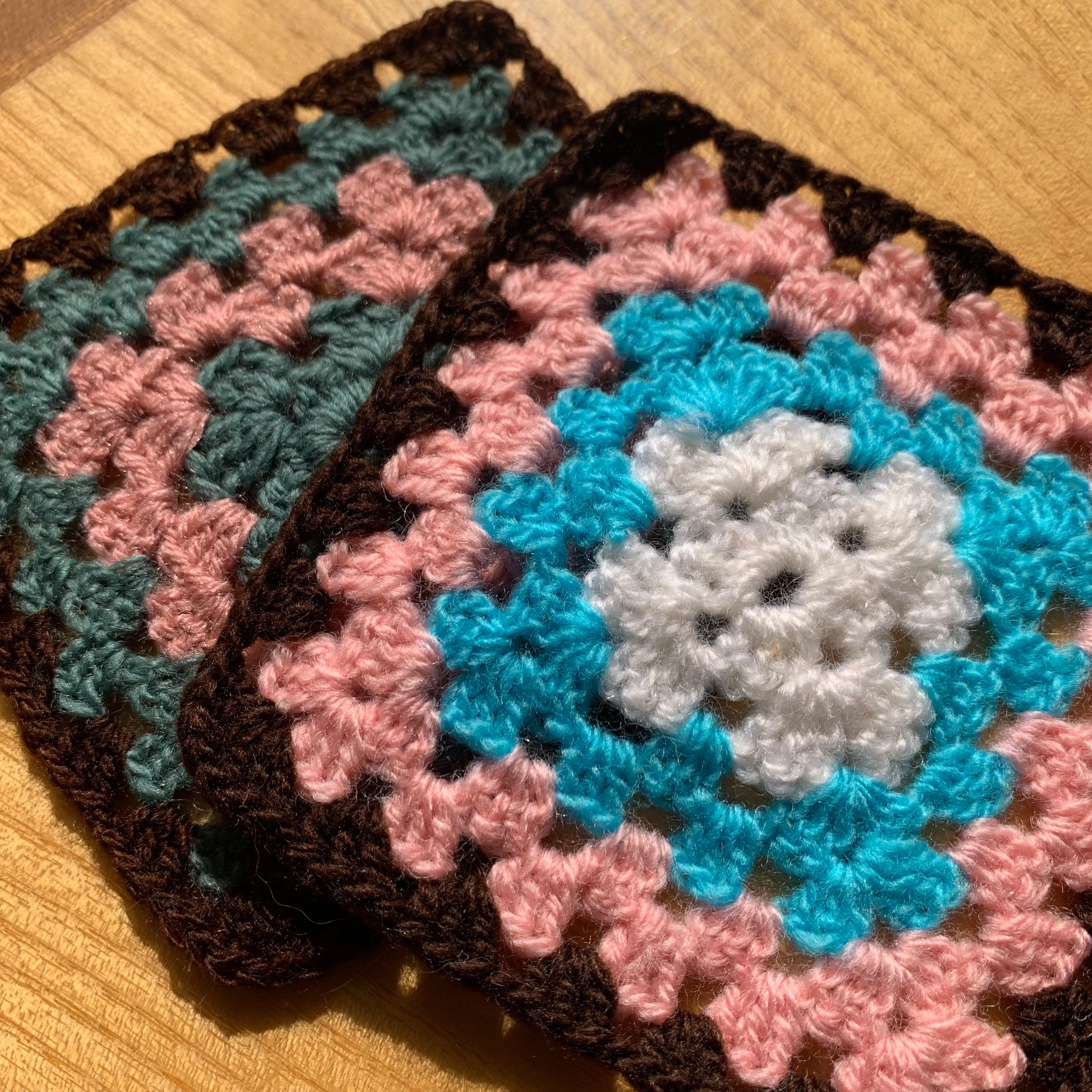 Granny Squares/Carrés Grand-Mère Lot de 2