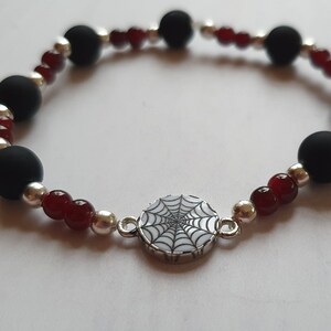 Red and Black Spiderweb Bead Bracelet