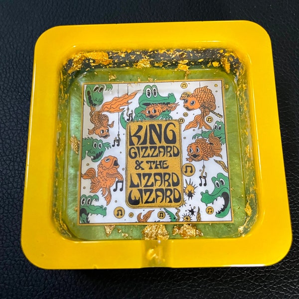 King Gizzard and the Lizard Wizard Glow in the Dark Yellow and Green Bootlegger Gold Leaf Ashtray