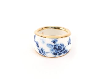 Traditional Korean Pattern Motif Design Ring, Blue and White Porcelain Peony Pattern, Ceramic ring, Luxurious ring with gold hand painting