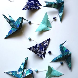 Ghirlanda ORIGAMI da appendere Colibrì Farfalle Carta giapponese fatta a mano Originale Idea Regalo Decorazione ispirata alla Natura