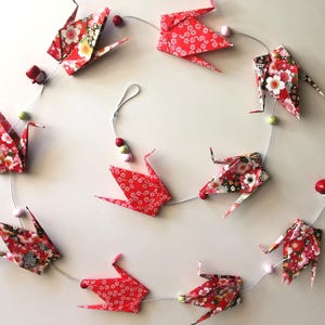 Ghirlanda sospesa, gru portafortuna, origami, carta giapponese, decorazione per la cameretta delle bambine, decorazione per la sala giochi, portafortuna