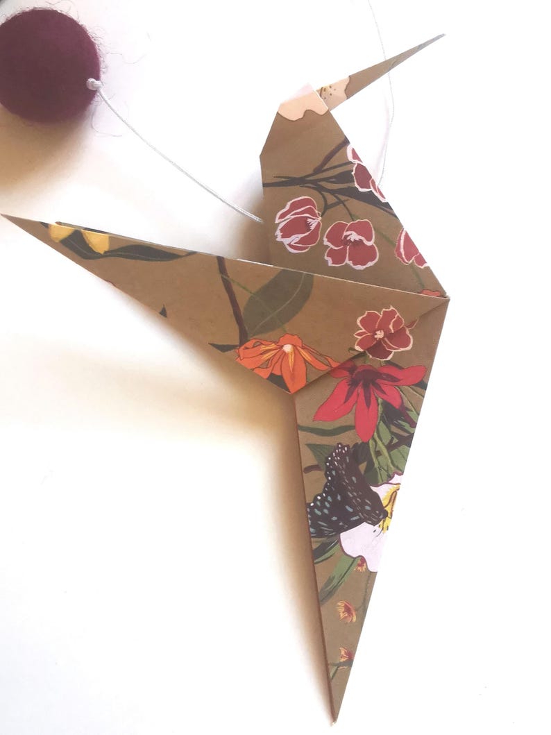 Origami Hummingbird Garland, Flower Pattern, Home Gift, Poetic Handmade Hanging Decoration, Nature-Inspired Wall Decor image 14