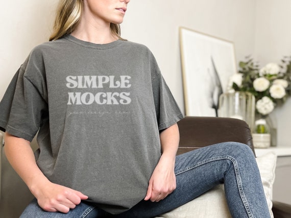 Comfort Colors C1717 Pepper Mockup 