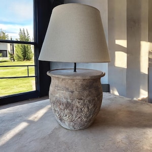Handcrafted terracotta table lamp - Rustic ceramic table lamps