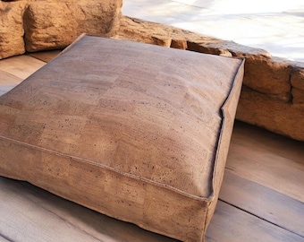 Natura 65x65x17 | Pouf & Floor cushion | Cork Collection | a sustainable alternative to traditional leather