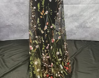 **Enchanting Leaf Lace Embroidered Gown for Unforgettable Occasions**