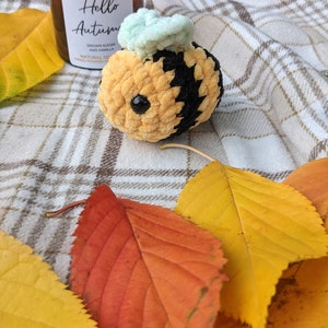 Halloween Kürbis Themen weiche häkeln Biene Plüschhie
