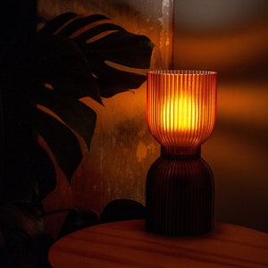 DIABOLO Tischlampe Umweltfreundliche bernsteinfarbene Lampe, 3D-gedruckt aus recyceltem PETG-Material, zur Verwendung mit LED-Leuchtmitteln Bild 5