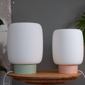 TORO Tischlampe: Anpassbare Größe und Farbe minimalistisches Retro-Design sanfte Ambientebeleuchtung Blossom Pink