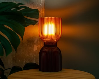 DIABOLO Tischlampe – Umweltfreundliche bernsteinfarbene Lampe, 3D-gedruckt aus recyceltem PETG-Material, zur Verwendung mit LED-Leuchtmitteln