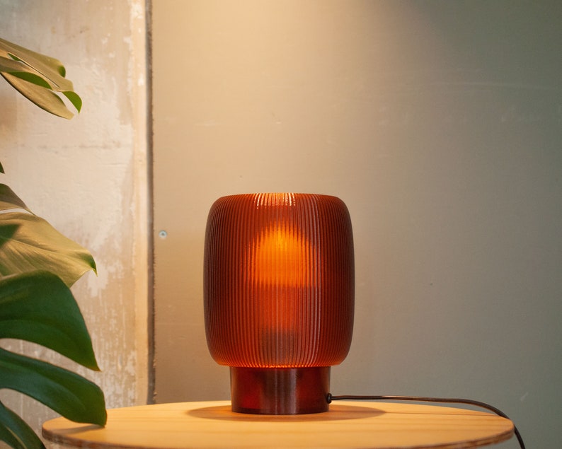 Tischlampe TORO x AMBER, minimalistische 3D-gedruckte Nachttischlampen im Retro-Stil Amber