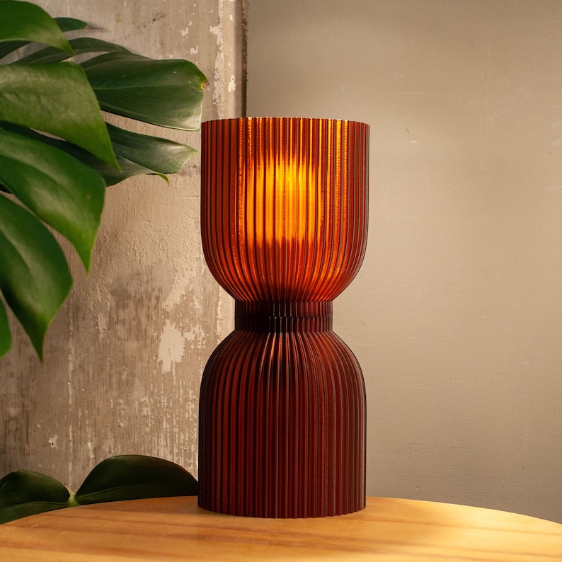 DIABOLO lamp turned off, showcasing elegant recycled plastic texture. Highlights minimalist and Scandinavian-inspired design, adds a sustainable handcrafted touch to home decor. Perfect for modern or eco-conscious interiors even when not illuminated.