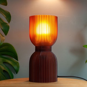 Lampe de table DIABOLO Lampe ambrée écologique imprimée en 3D avec du matériau PETG recyclé, à utiliser avec des ampoules LED image 3