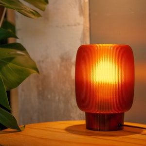 Table lamp TORO x AMBER, retro minimal bedside lamp, recycled plastic, LED only
