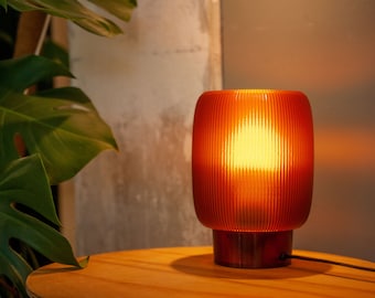 Table lamp TORO x AMBER, retro minimal bedside lamp, recycled plastic, LED only