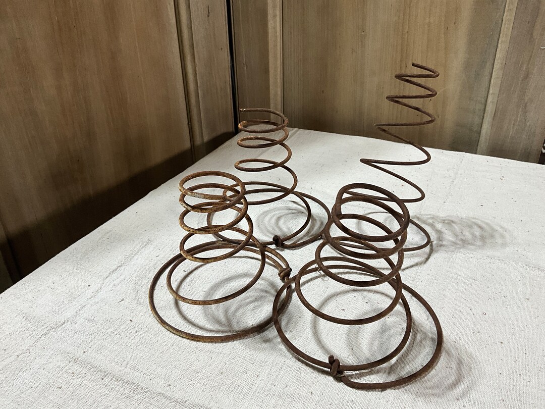 4 Old Rusty Metal Bed Springs Craft Display DIY Rust Etsy