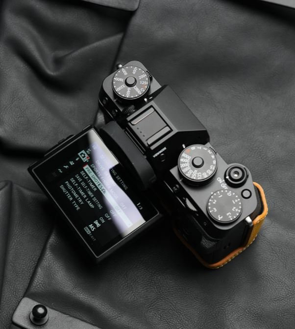 Fujifilm XT5 Leather Case , Camera Bag , Half Case, Leather Half Case