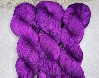 On To Plums - 4 ply - Hand Dyed Yarn