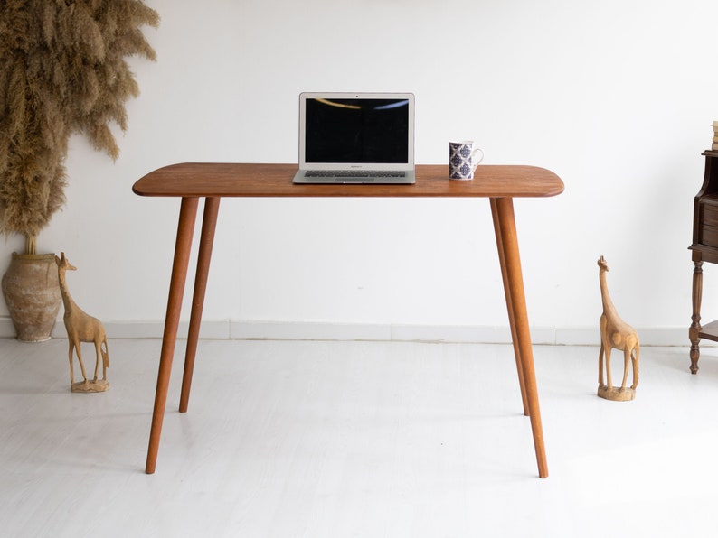 Rounded Oval Office Desk Table, Minimalist Walnut Wood Home Desk, Small Standing Desk, Mid Century Modern Writing Desk, Handmade Furniture