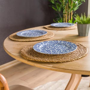 We combine round dining table 2 to 6 seat dining room dinner table and small walnut wood circular dine table kitchen furniture ready to use. Our Solid Oak Wood Dine Table as a Circular Kitchen Furniture.