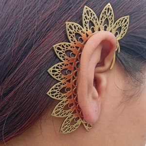 Leaf Ear Cuff, Leaf Ear Wrap, Climber Earrings, Leaf Ear, Cartilage Ear Cuff, Two-Way Ear, Ear Jacket, Leaves Ear Cuff, Elegant Ear Climber