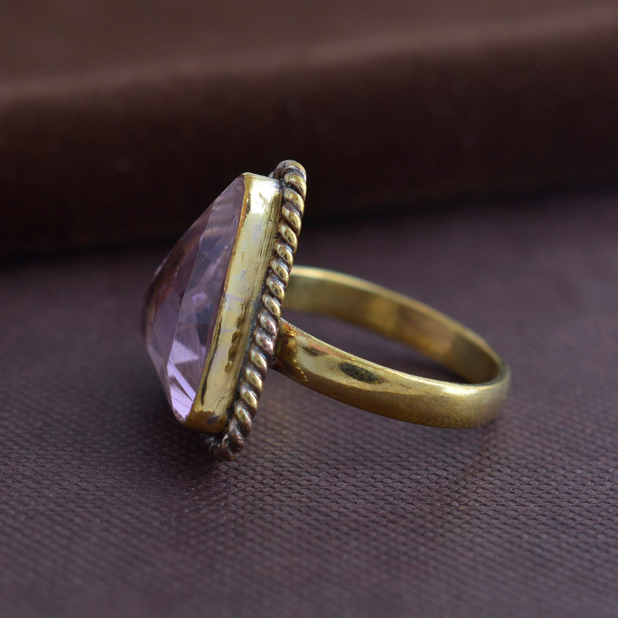 ローズクォーツ トライアングルリング ローズクォーツ トライアングルリング