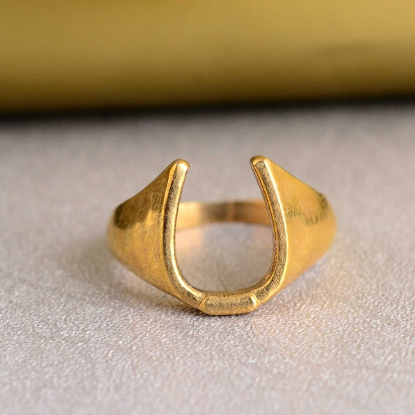 Horseshoe Ring | Luck Ring | Statement Ring | Thumb Ring | Midi Ring | Gold Ring | Gift for Her, Ring for Women