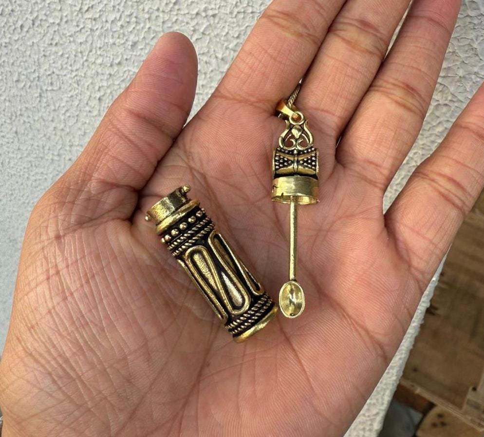Pure Brass Ear Spoon Jar Accessories Pendants Locket Necklace Urn necklace Save Love Jewlery Pill Bottle Necklace Gift For Her Christmas