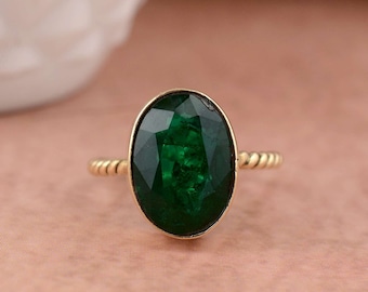 Chunky Emerald Ring: Green Stone Statement Jewelry