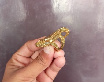 優美なトカゲ、爬虫類、ヤモリのリング - 動物リング - 真鍮/シルバー