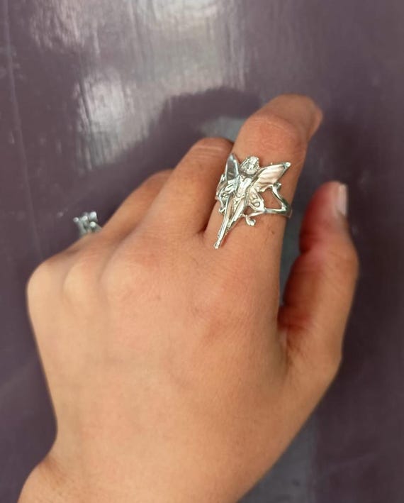 Bague argentée avec cabochon en résine * fée papillon * - Un grand marché