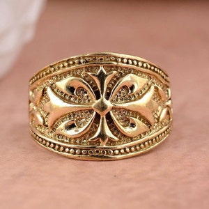 Anillo de flor de lis, Anillo gótico de flor de lis hecho a mano, Anillos art déco grabados para hombres, Regalo para marido, El mejor regalo para él