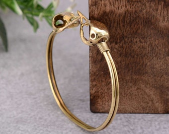 Antique Gold Skull Heads Open Cuff Bracelet: Punk Gothic Jewelry
