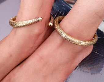 Chunky Brass Anklet, Rigid Circle Bangle, Tribal Fusion Jewelry, Ankle and Wrist Cuffs