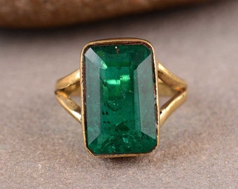 Chunky Emerald Ring: May Birthstone Statement Jewelry