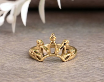 Gold Queen Crown Ring: Dainty Stackable Band