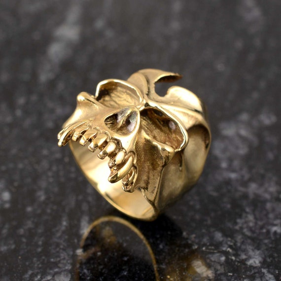 Large bague tete de mort bague tete de mort bague tete de mort gothique bague tete