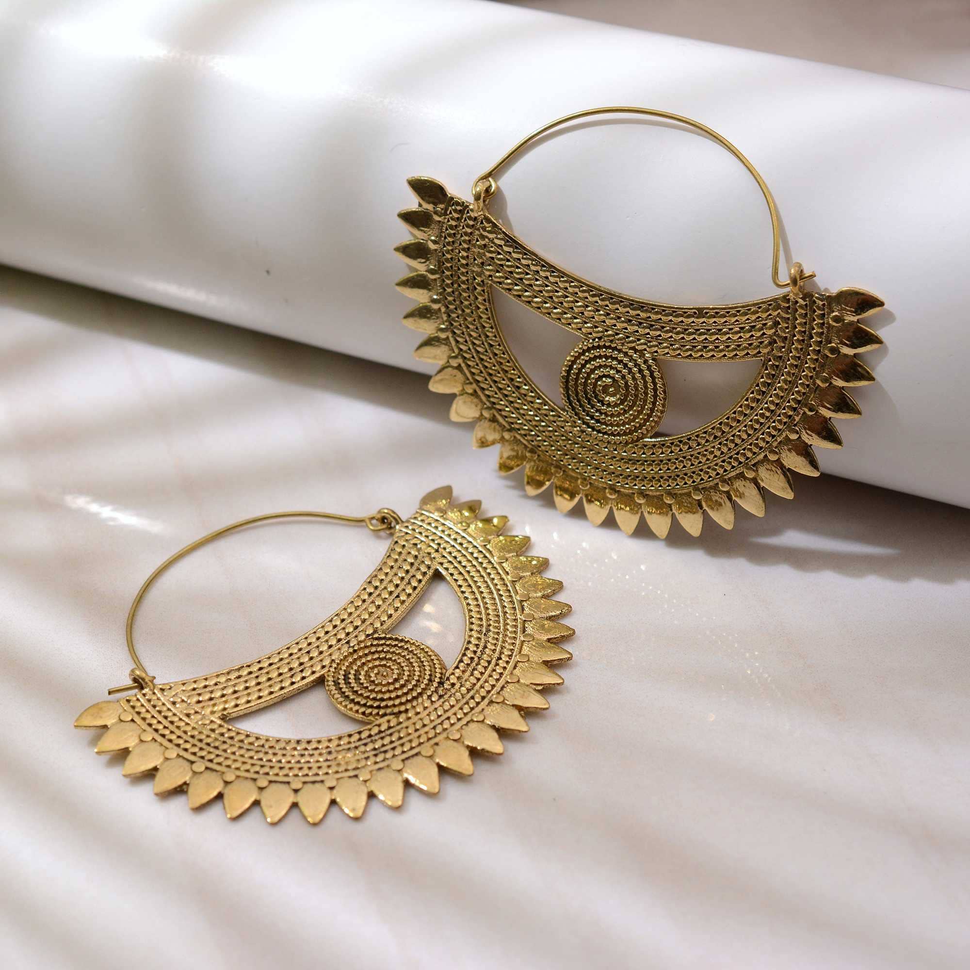 ★MIDNIGHT MOMENT.★ Bale triple earring gold MIDNIGHT MOMENT