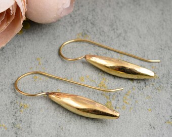 Pendientes colgantes de latón dorado: Pendientes minimalistas de hilo