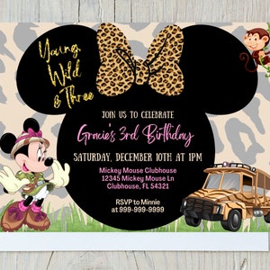 YOUNG WILD e TRE Minnie Mouse Pink Safari Birthday Invitation, festa di compleanno a tema Minnie, compleanno a tema Safari, compleanno ragazza carina