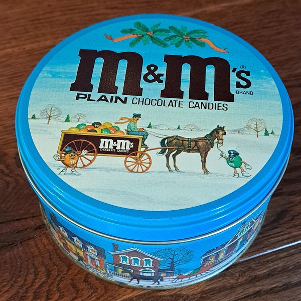 Vintage M&Ms Plain Candies Tin Round Christmas Mistletoe Horse Buggy